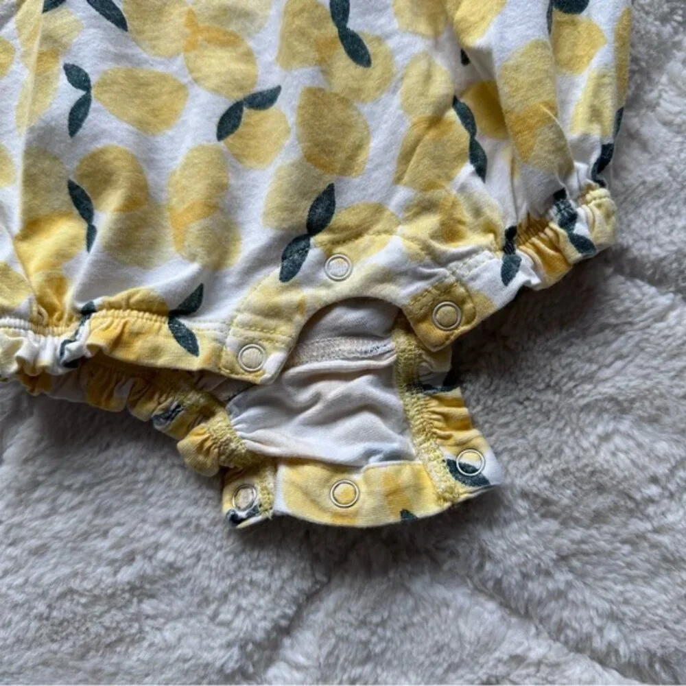 Tea Collection | White & Yellow Italy Piccoli Limoni Romper | Size 3/6 Months